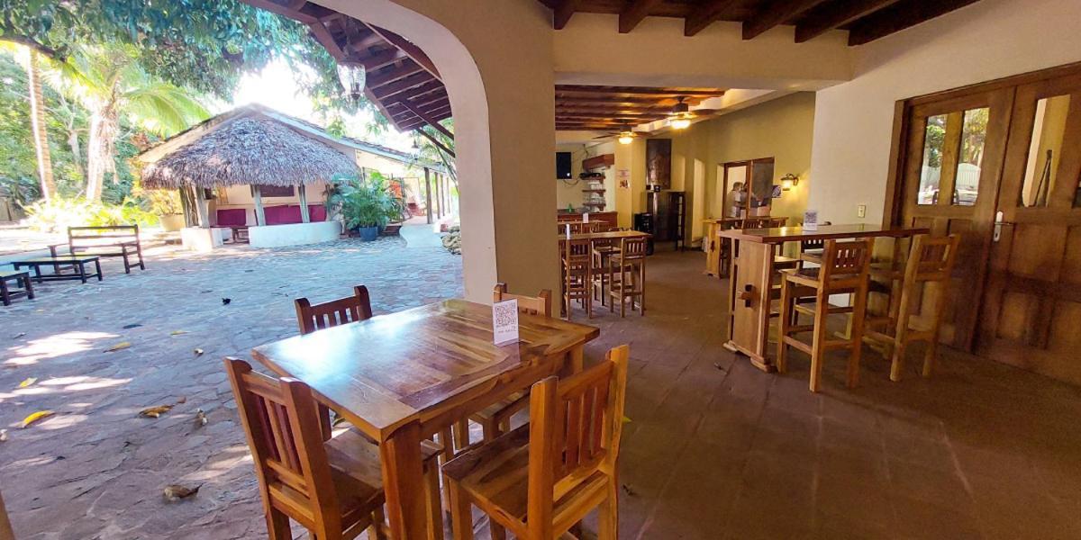 Hotel Casa De Campo Pedasi Pedasi Town Exterior photo