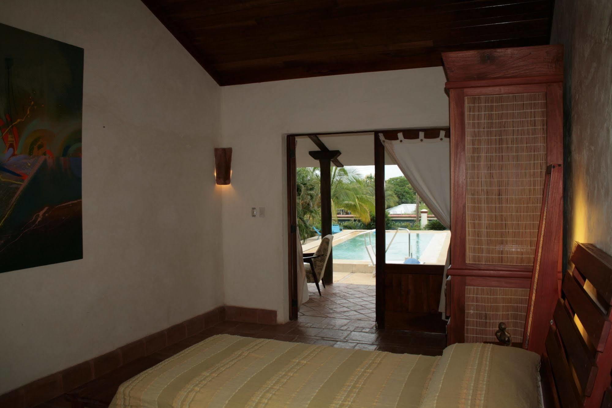 Hotel Casa De Campo Pedasi Pedasi Town Exterior photo